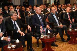 وزير الصناعة والنقل يشارك ...
