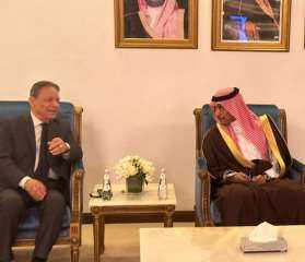 جبر يهنئ وزير الإعلام السعودى...