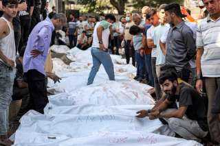 استشهاد 6 فلسطينيين في قصف...