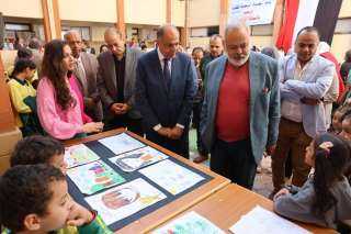محافظ المنيا يتفقد مدرسة المنيا...