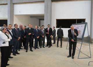 رئيس الوزراء يشهد احتفالا ببدء...
