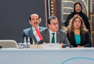 وزير الصحة يؤكد دعم جهود...