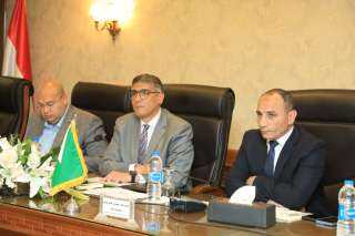 محافظ الجيزة يتابع موقف ملفات...