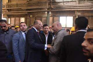 صرف أجور العمال من صندوق...