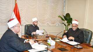 وزير الأوقاف يوجه بالاهتمام بالأئمة...