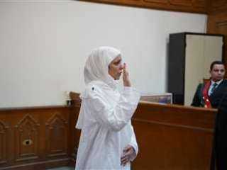 اليوم... محاكمة مضيفة الطيران المتهمة...
