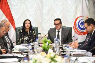 وزير الصحة يترأس اجتماع مجلس...
