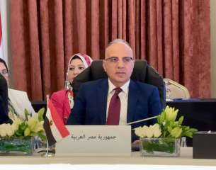 وزير الرى يشارك فى إجتماعات...
