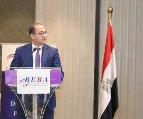 وزير المالية: نعمل على بناء...