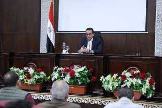 وزير الصحة يشكر الرئيس عبدالفتاح...