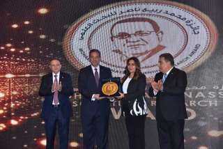 محافظ دمياط يشارك باحتفالية تكريم...