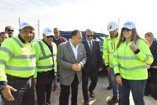 محافظ أسيوط يشهد فعاليات زراعة...