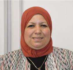 رئيس جامعة القاهرة يعلن حصول...