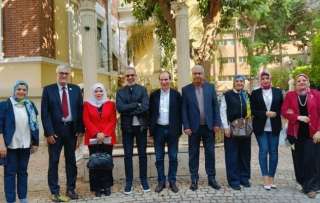 مجمع الإبداع والبحث العلمى بجامعة...