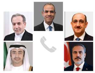 اتصالات مكثفة لوزير الخارجية والهجرة...