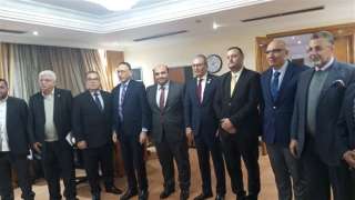وزير الاستثمار الليبي يقرر تخصيص...