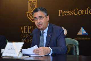 وزير التموين يُعلن في مؤتمر...