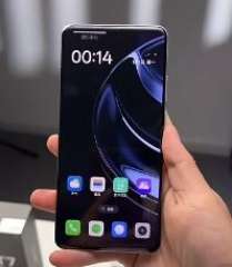 Realme تطلق هاتفا متطورا لعشاق...