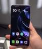 Realme تطلق هاتفا متطورا لعشاق...