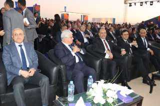 وزير التعليم العالي يشهد الحفل...