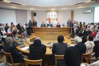 وزير الثقافة يشهد ندوة احتفاء...