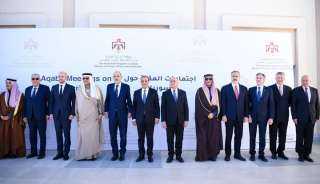 وزير الخارجية يشارك في اجتماع...