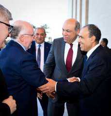 وزير الخارجية يلتقي بأمين عام...
