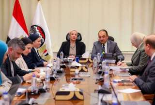 وزير قطاع الأعمال العام يستقبل...