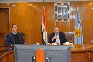 محافظ أسيوط يؤكد على إستعداد...