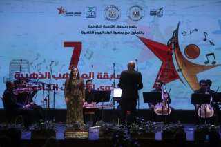 وزير الثقافة يسلم جوائز الدورة...