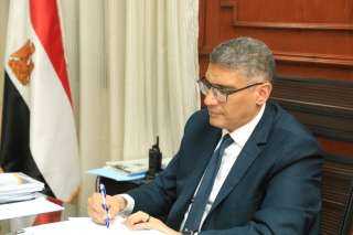 محافظ الجيزة يكلف أيمن منير...