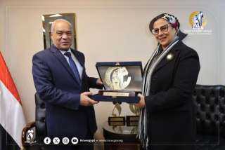 المستشارة أمل عمار تستقبل رئيس...