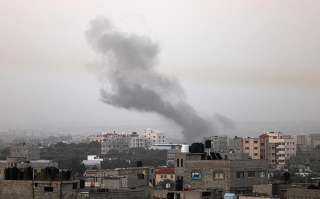 مصادر طبية فلسطينية: 18 شهيدا...