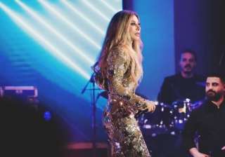 شاهد.. نجوى كرم تشعل حماس...