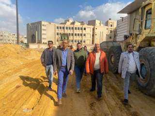 وزير الإسكان يتابع موقف أعمال...