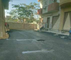 محافظ أسيوط: رصف شوارع منطقة...