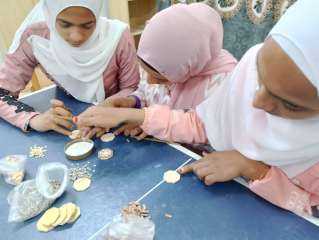 الشباب والرياضة تستمر في تدريب...