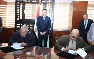 وزير الزراعة يشهد توقيع بروتوكول...