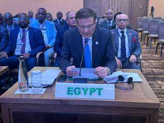 وزير الزراعة يلقي كلمة مصر...