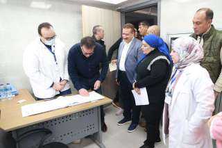وزير الصحة ومحافظ المنوفية يتفقدان...