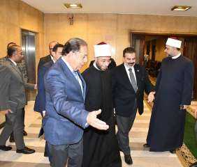وزير الأوقاف أمام لجنة الشئون...