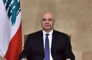 الرئيس اللبناني يبدأ استشاراته النيابية...