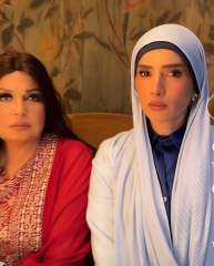 شاهد.. أول ظهور لـ فيفي...