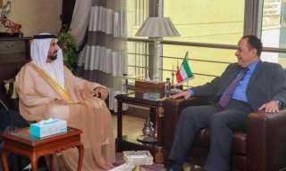 رئيس البرلمان العربي وسفير الكويت...