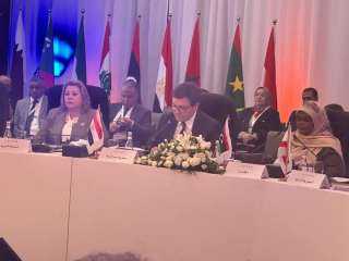 وزير الثقافة : التحول الرقمي...