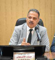 محافظ الشرقية يكلف رؤساء المراكز...