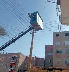 محافظ أسيوط: صيانة وتركيب كشافات...