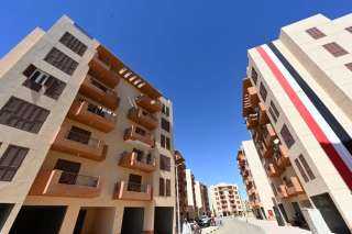 وزير الإسكان يُعلن طرح وحدات...