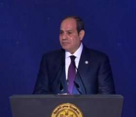 الرئيس السيسى: الدولة المصرية تسير...