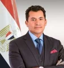 وزير الرياضة يتابع استعدادات الجامعة...